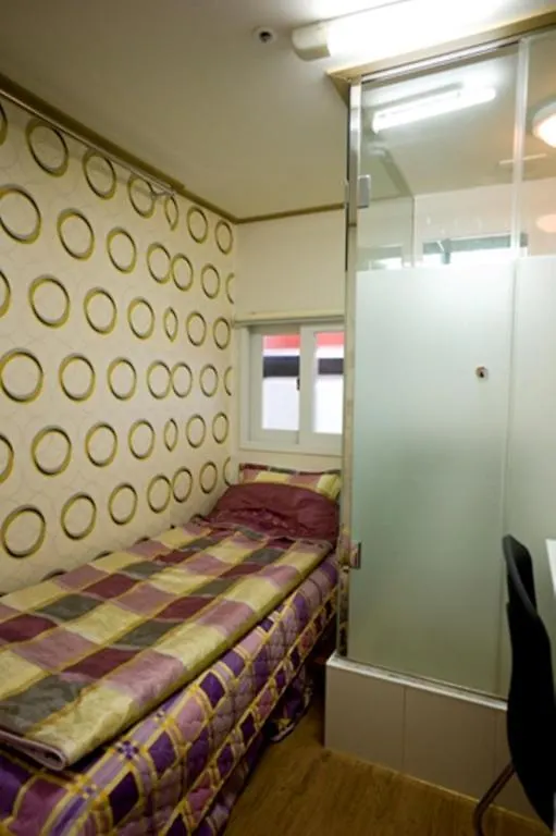 Dongdaemun Hostel Сеул
